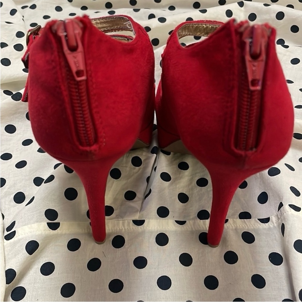 Material Girl Red Faux Suede Pumps - Picture 3 of 10